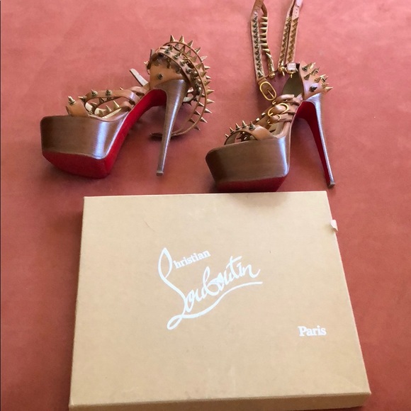 CHRISTIAN LOUBOUTIN SANDLES - Picture 1 of 6